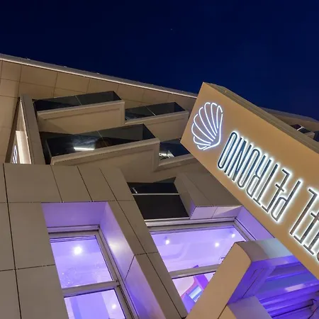 Petronio 3* ריצ'יונה